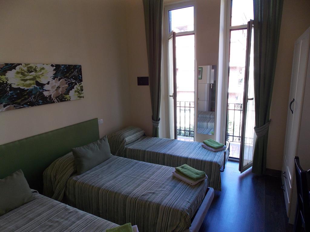 Domus Citta Giardino Bed & Breakfast Rome Bagian luar foto